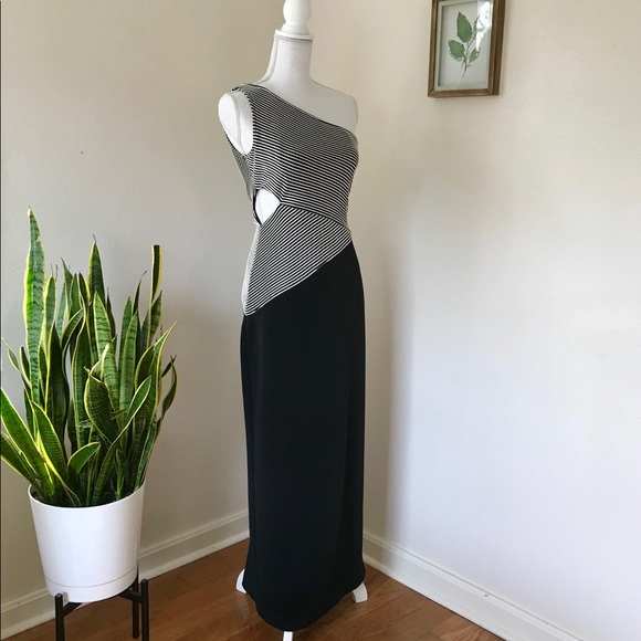 Alex Evenings Dresses & Skirts - Vintage Alex Evenings One Shoulder Maxi Dress